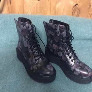 Kendall & Kylie floral combat boots